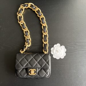Chanel Trendy Cc Flap Bag Balck For Women 6.7 in / 17 cm